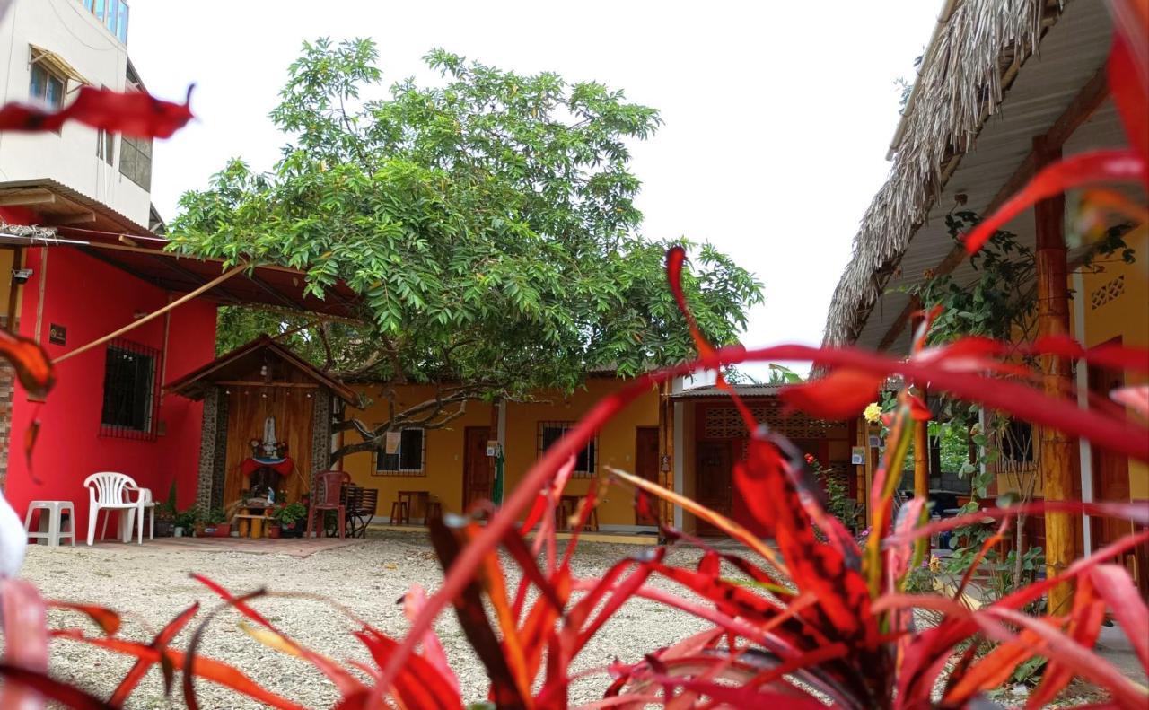 Hotel La Casa De Lili Olón Esterno foto