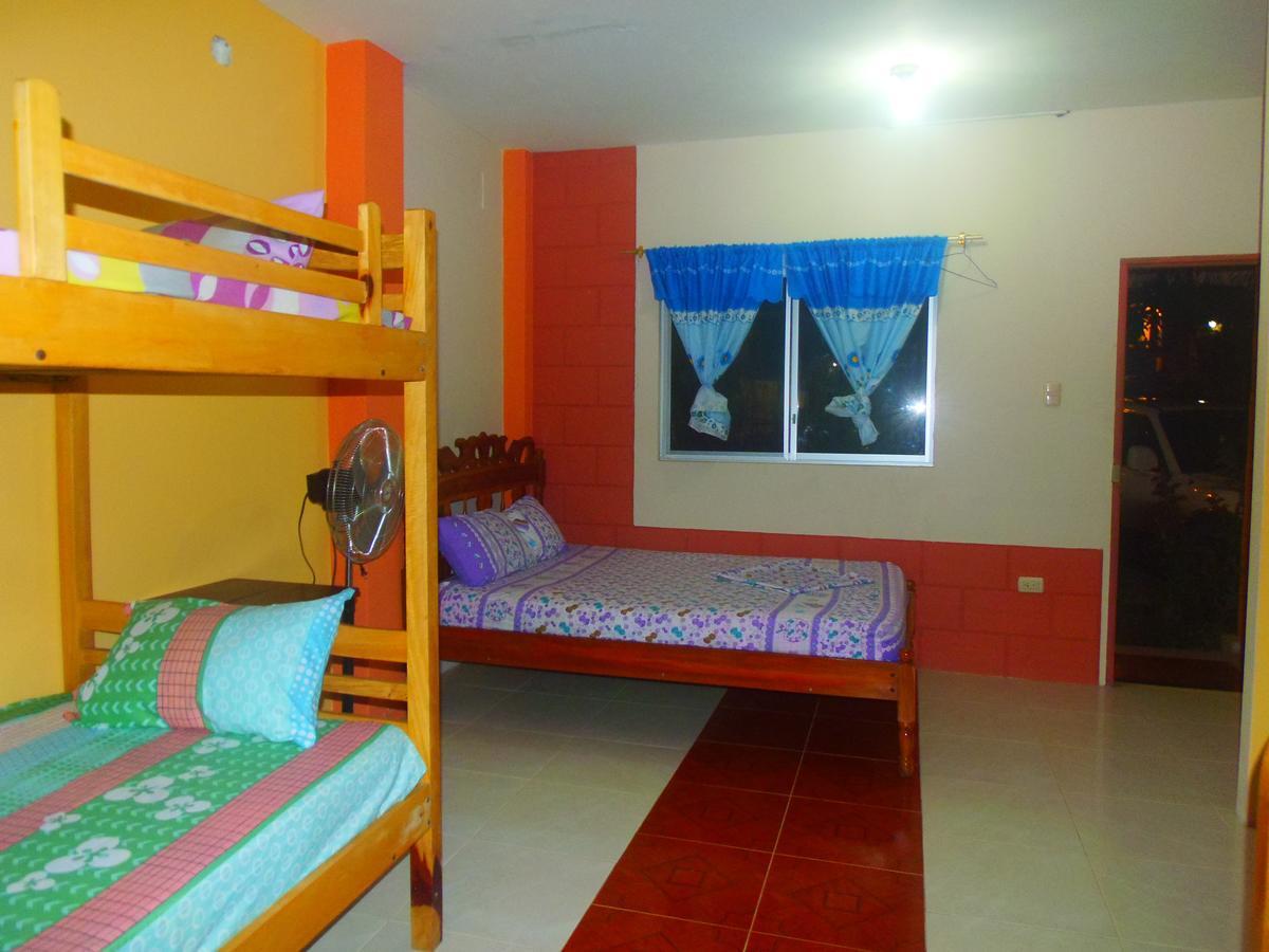 Hotel La Casa De Lili Olón Esterno foto
